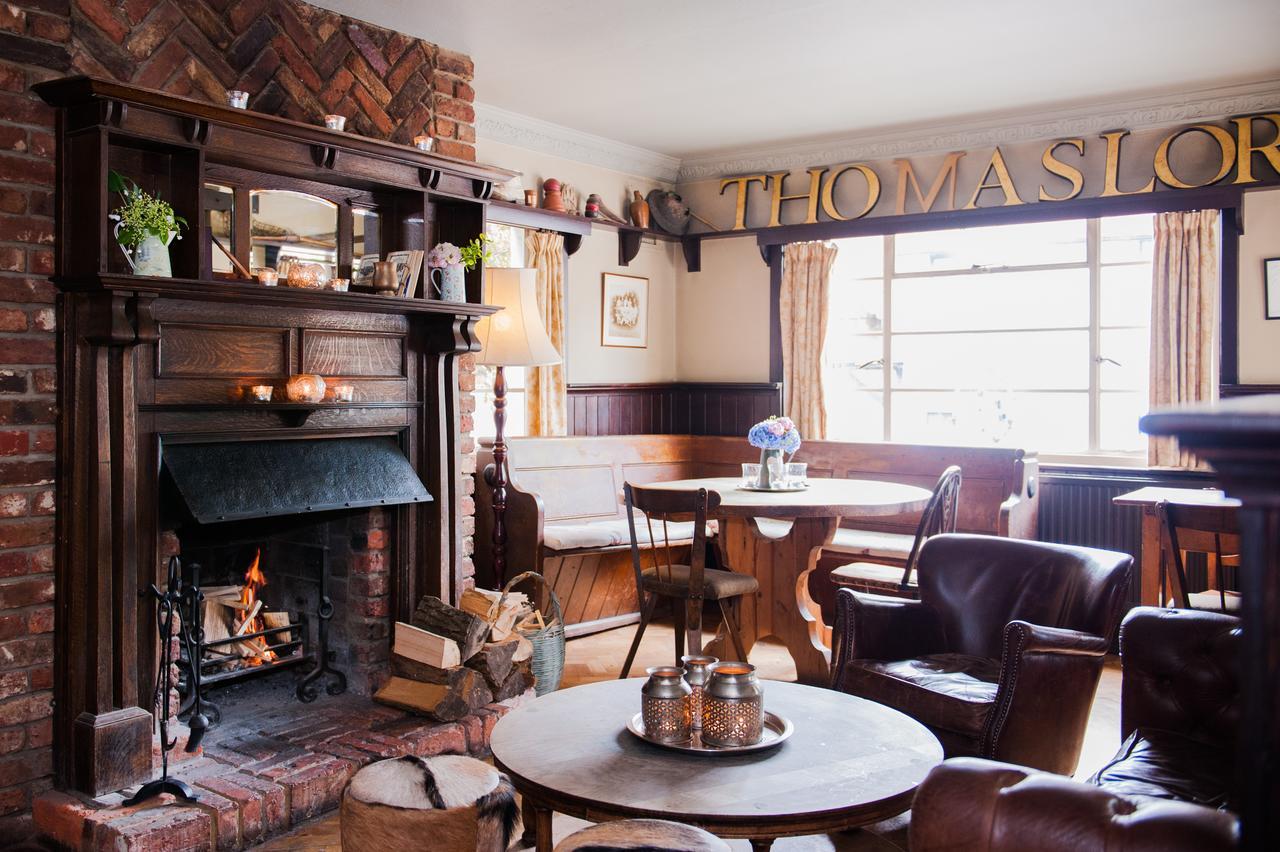 Готель The Thomas Lord West Meon Екстер'єр фото